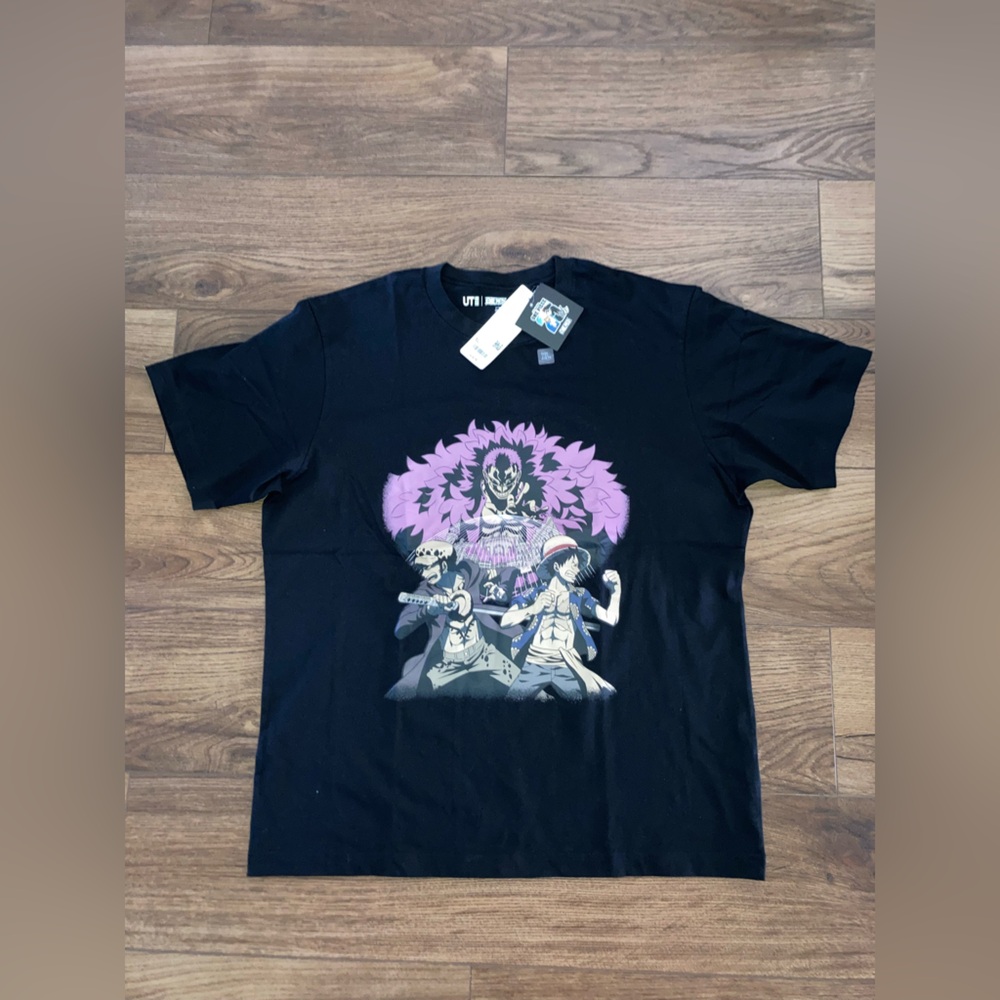 Uniqlo mens Black Anime Graphic one piece day Tee shirt new size XL